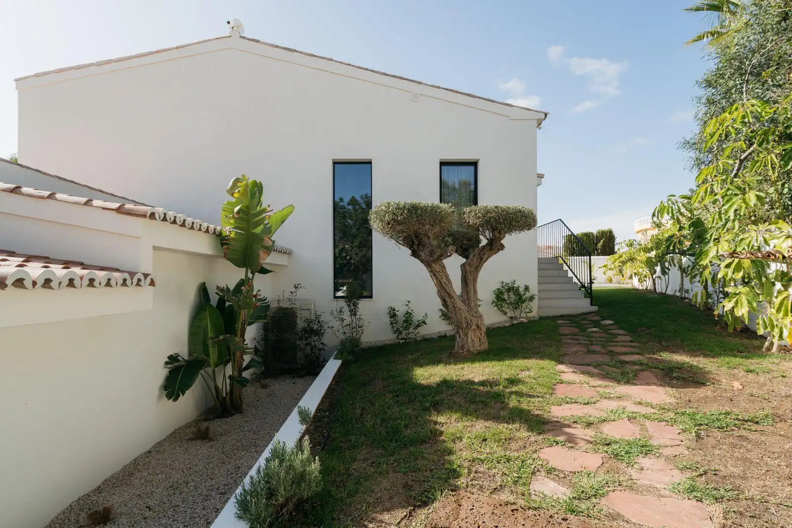 Vista exterior de Casa o xalet en venda en Benitachell / El Poble Nou de Benitatxell amb Aire condicionat, Jardí privat i Traster