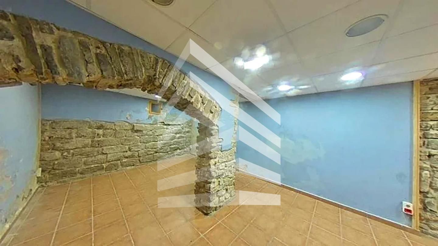 Casa adosada en venda en Guissona amb Balcó
