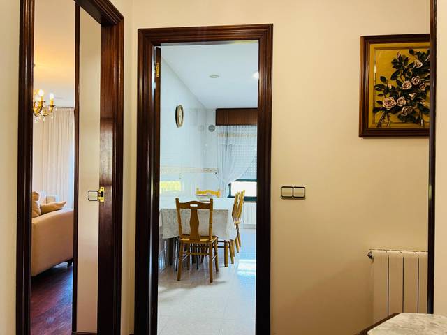 Piso en Alquiler en  EUROPA en Acea de Ama - O Burgo