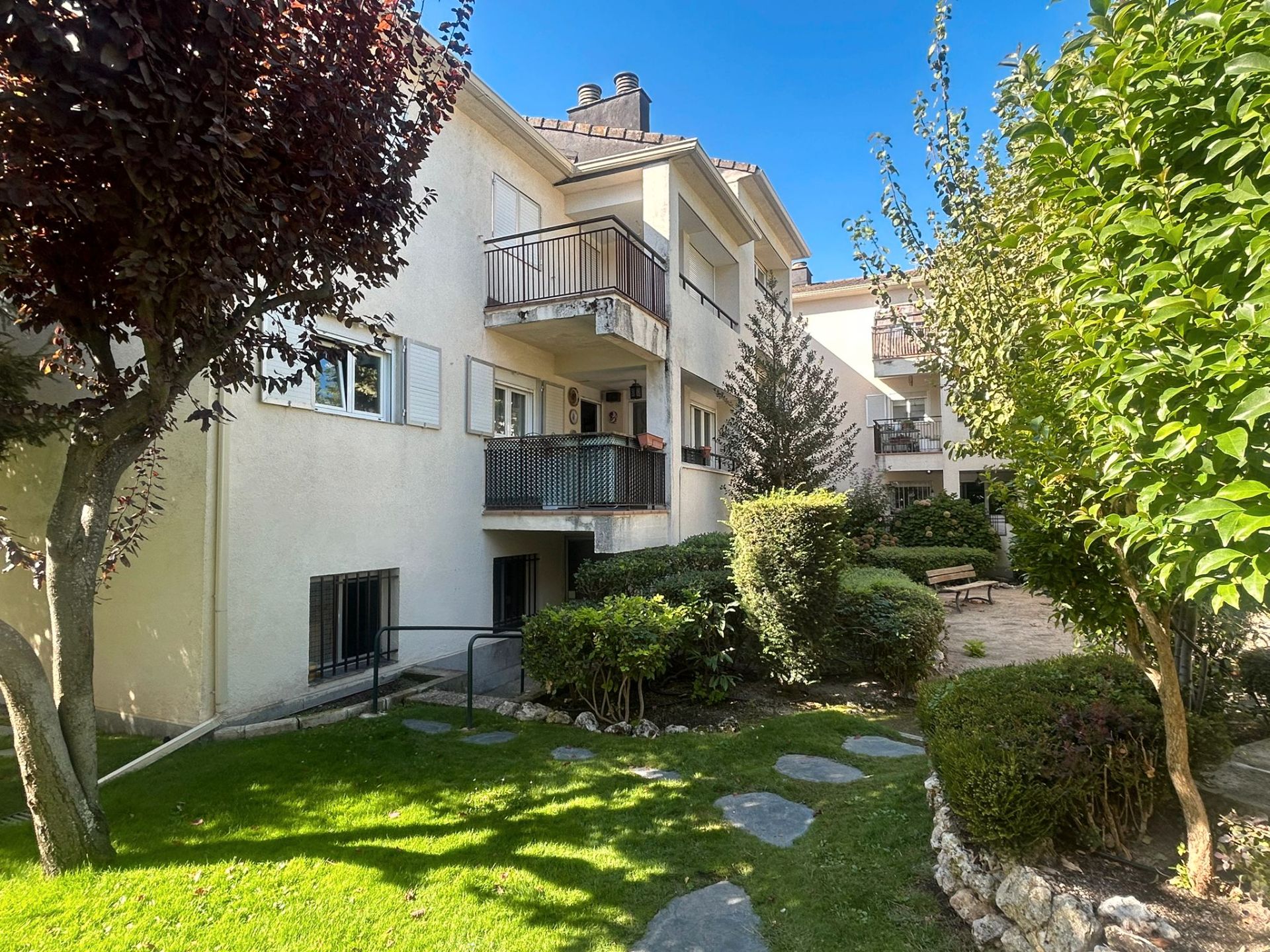Exterior view of Flat to rent in Torrelodones  with Heating, Parquet flooring and Terrace