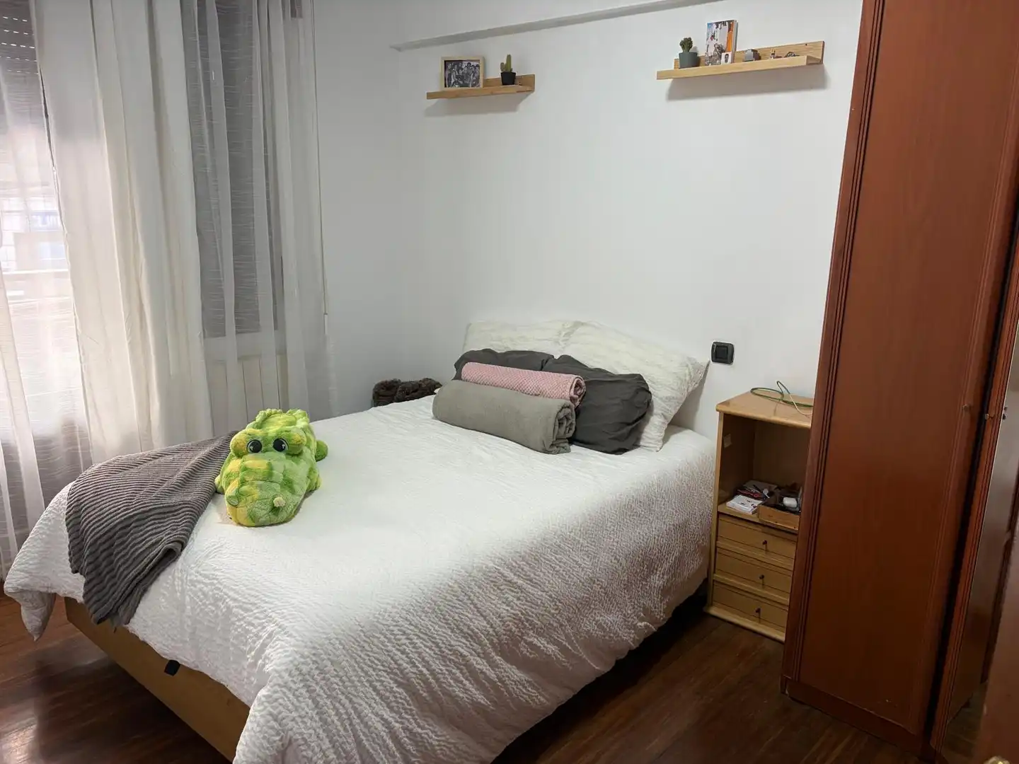Bedroom of Flat for sale in Basauri   with Heating, Furnished and Balcony