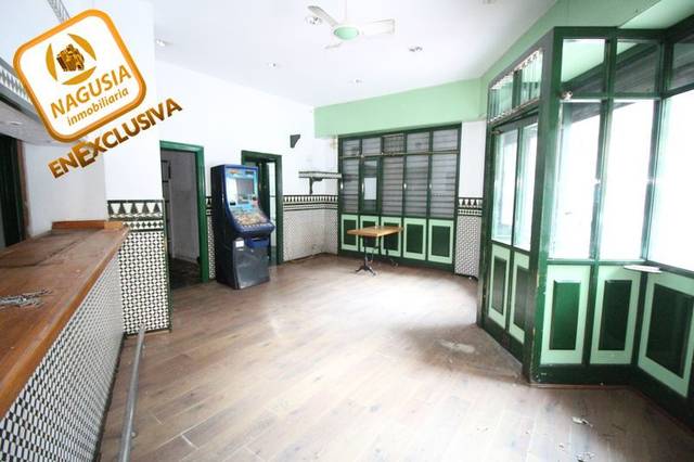 Local comercial en Venta en Doktor Fleming Kalea en Centro - Ariz - Uribarri