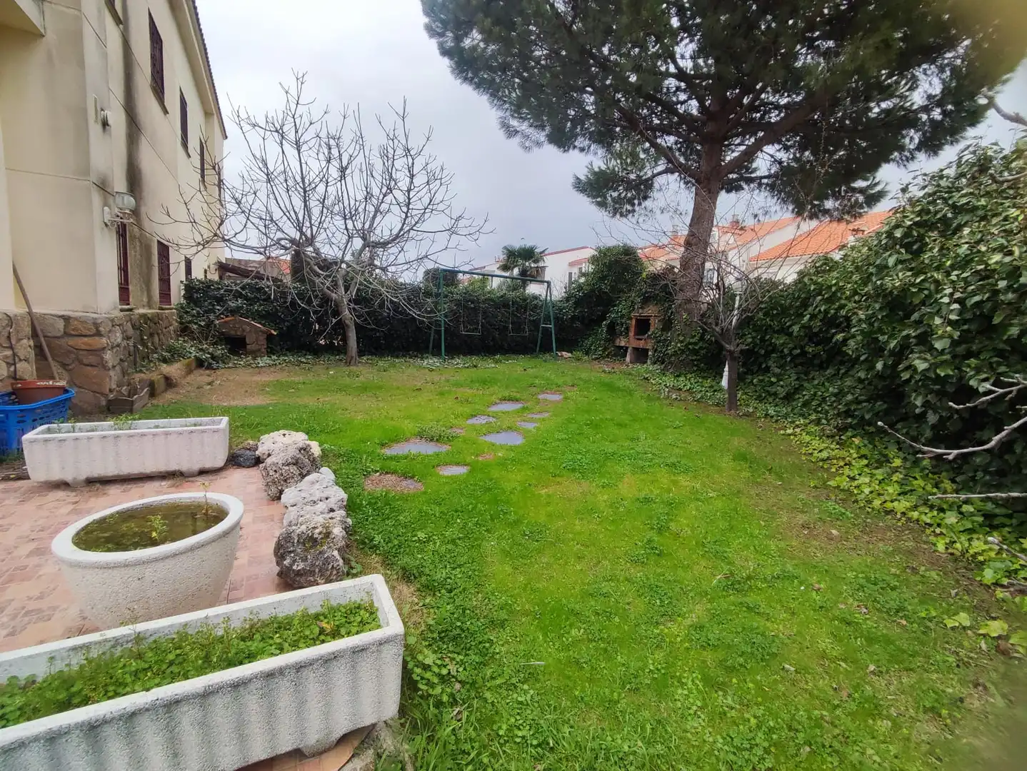 Houses for sale in Plasencia  with Air Conditioner, Heating and Terrace