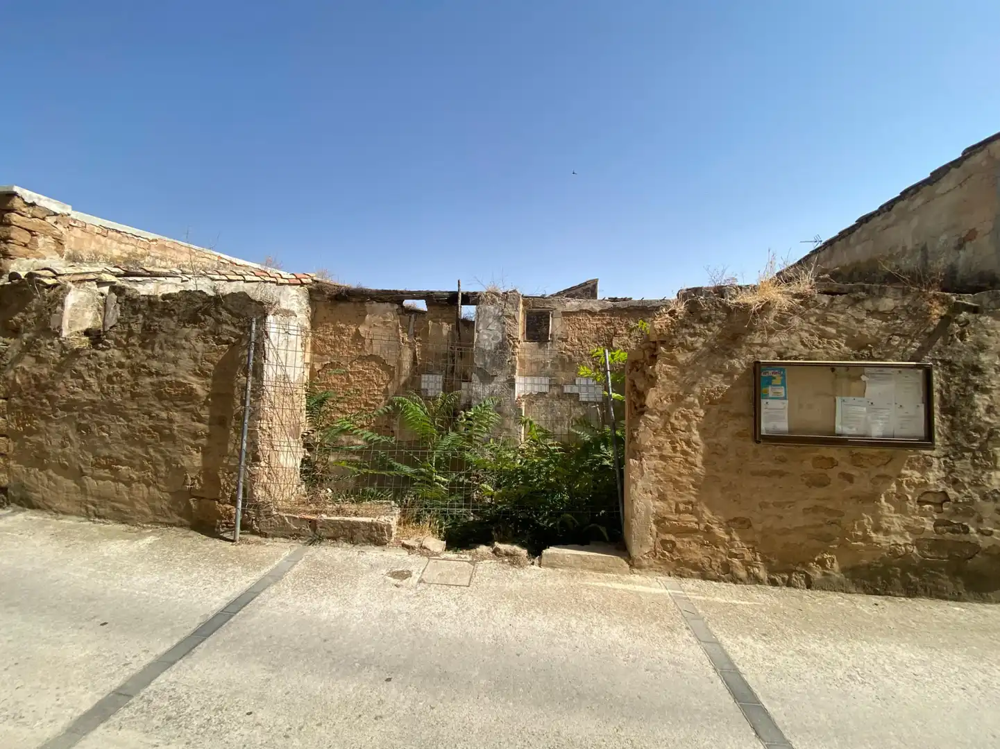 Vista exterior de Terreno en venta en Dicastillo