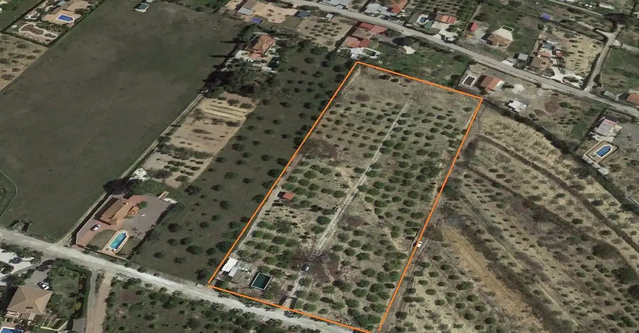 Residential zum Verkauf in Alhaurín El Grande