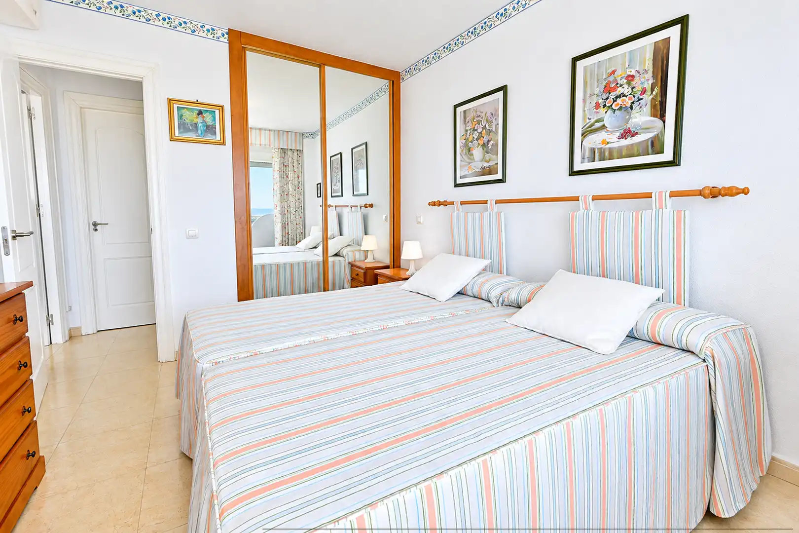 Apartment with terrace for sale in Puerto Marina, imagen 8