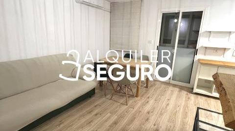 Foto 3 de Pis de lloguer a Carabelos, San Fermín,  Madrid Capital