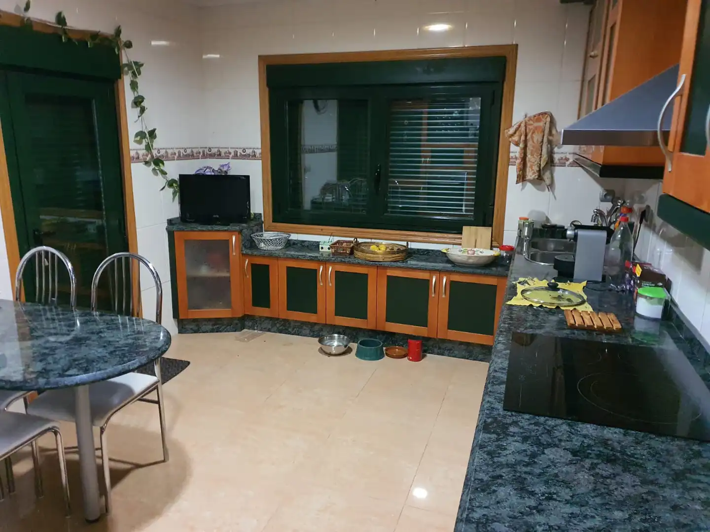 Kitchen of Houses for sale in Barbadás  with Heating, Private garden and Parquet flooring