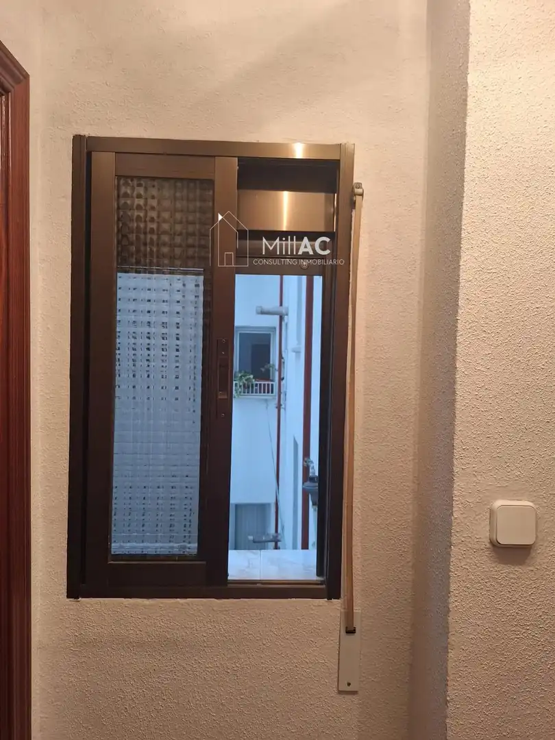 Balcony of Flat for rent in Madrid  with Air Conditioner, Heating and Furnished