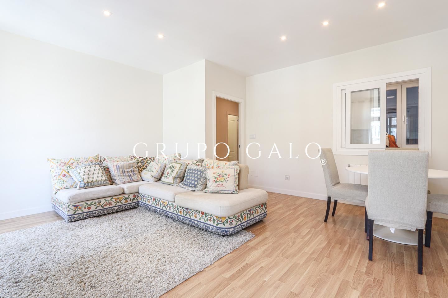 Flat to rent in Rúa De Urzaiz, Plaza España - Corte Inglés