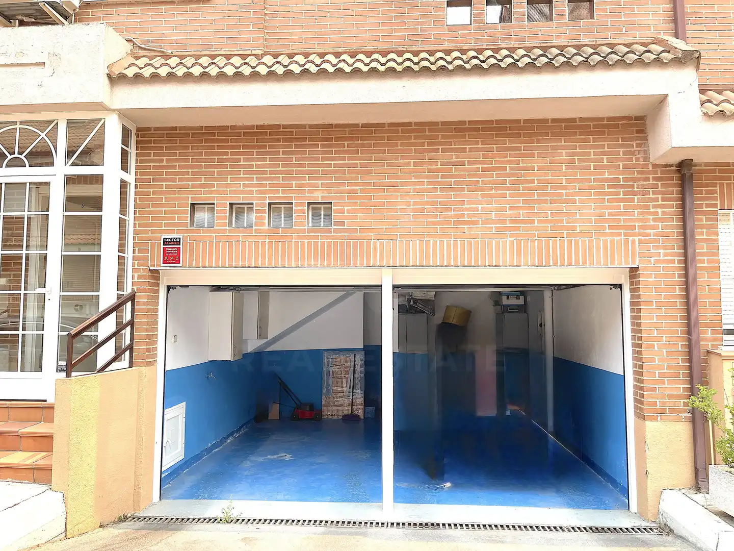 Aparcament de Casa adosada en venda en Las Rozas de Madrid amb Calefacció