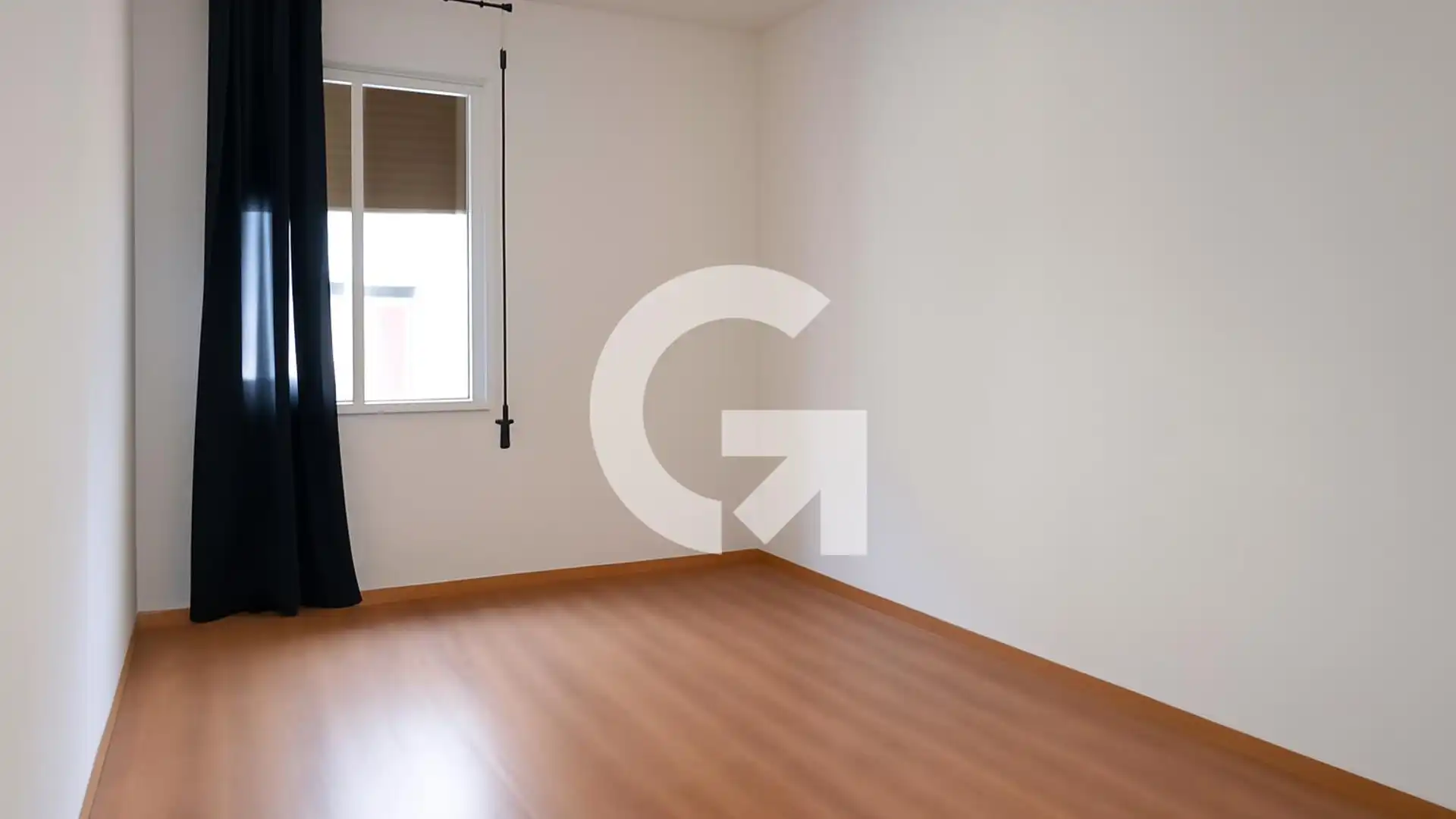 Bedroom of Flat for sale in L'Hospitalet de Llobregat  with Terrace, Storage room and Oven