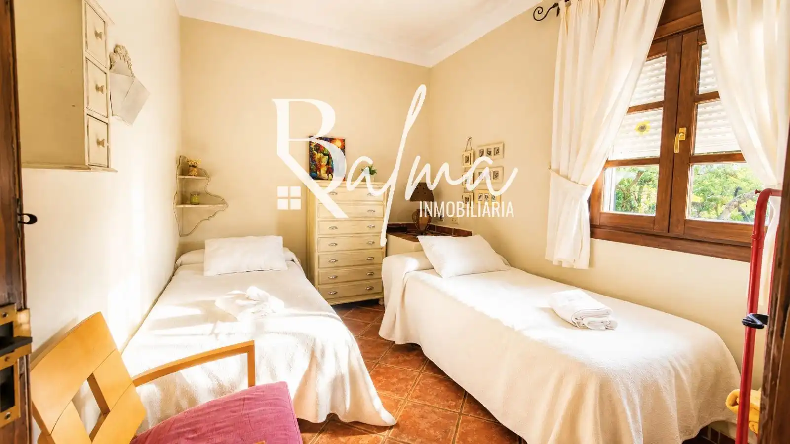 Detached house with pool for sale in Casco Histórico, imagen 24