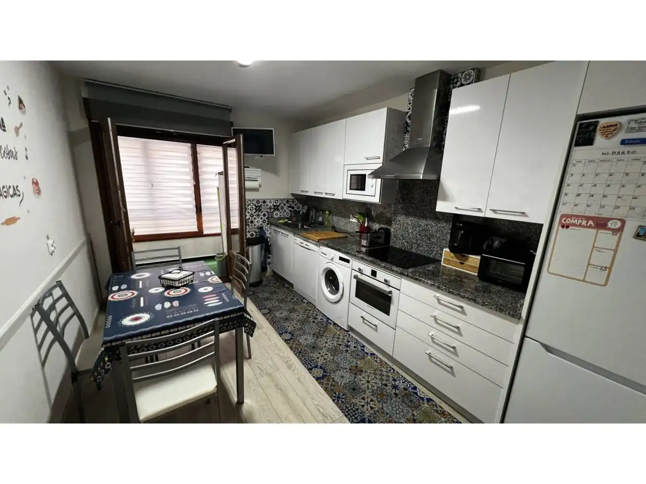 Cocina de Piso en venta en Espinosa de los Monteros con Calefacción, Terraza y Amueblado