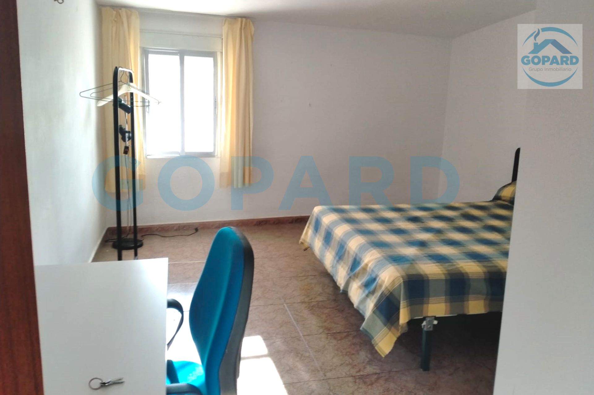 Dormitori de Casa o xalet de lloguer en Villanueva de la Cañada amb Calefacció, Jardí privat i Moblat
