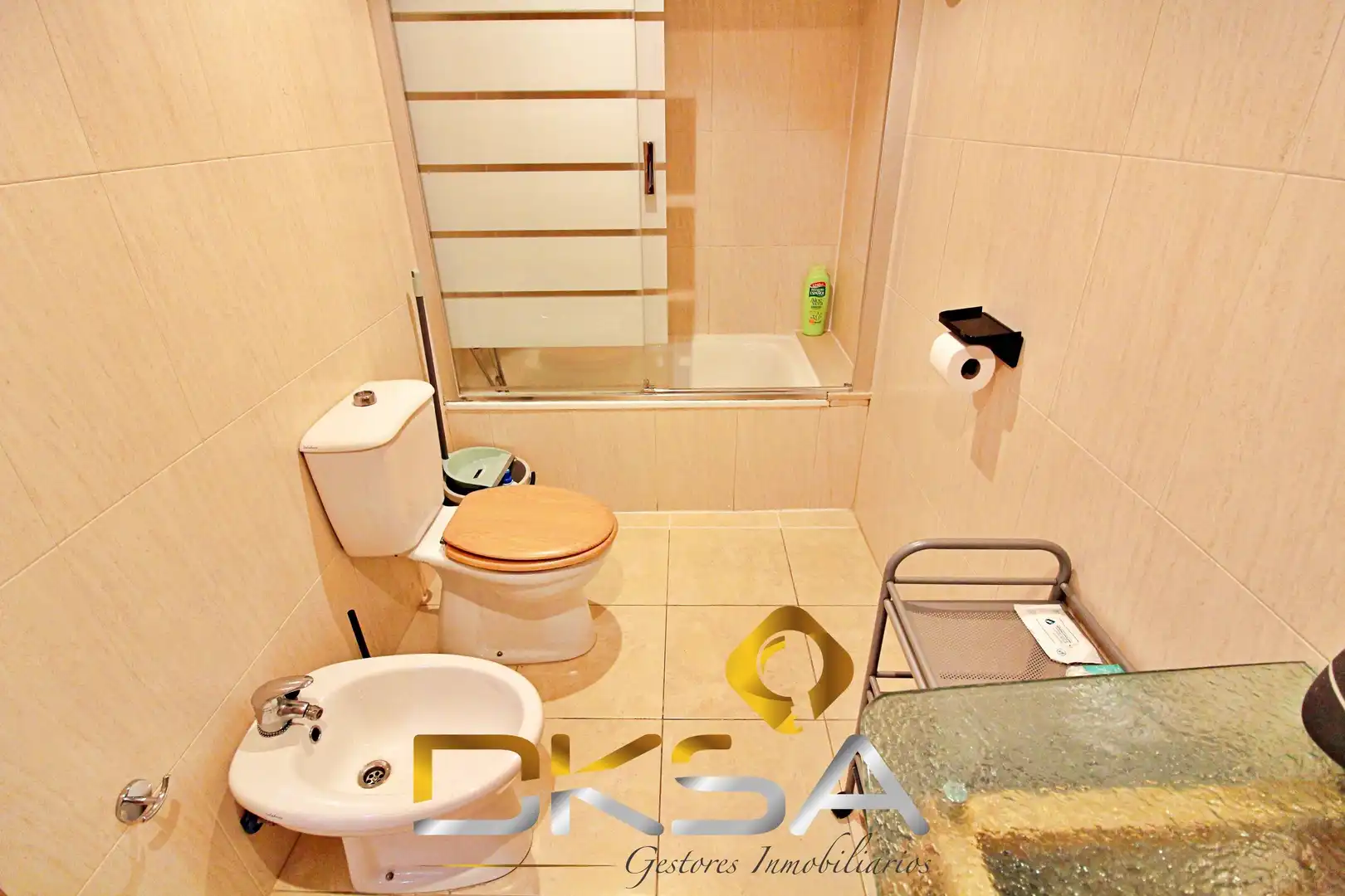 Bathroom of Flat for rent in Sur