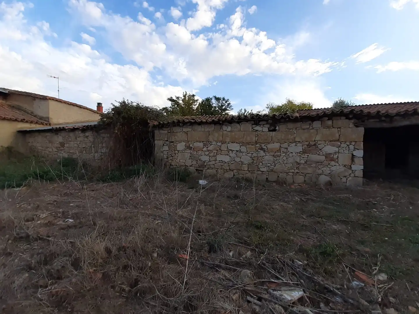 Houses for sale in Peleas de Abajo
