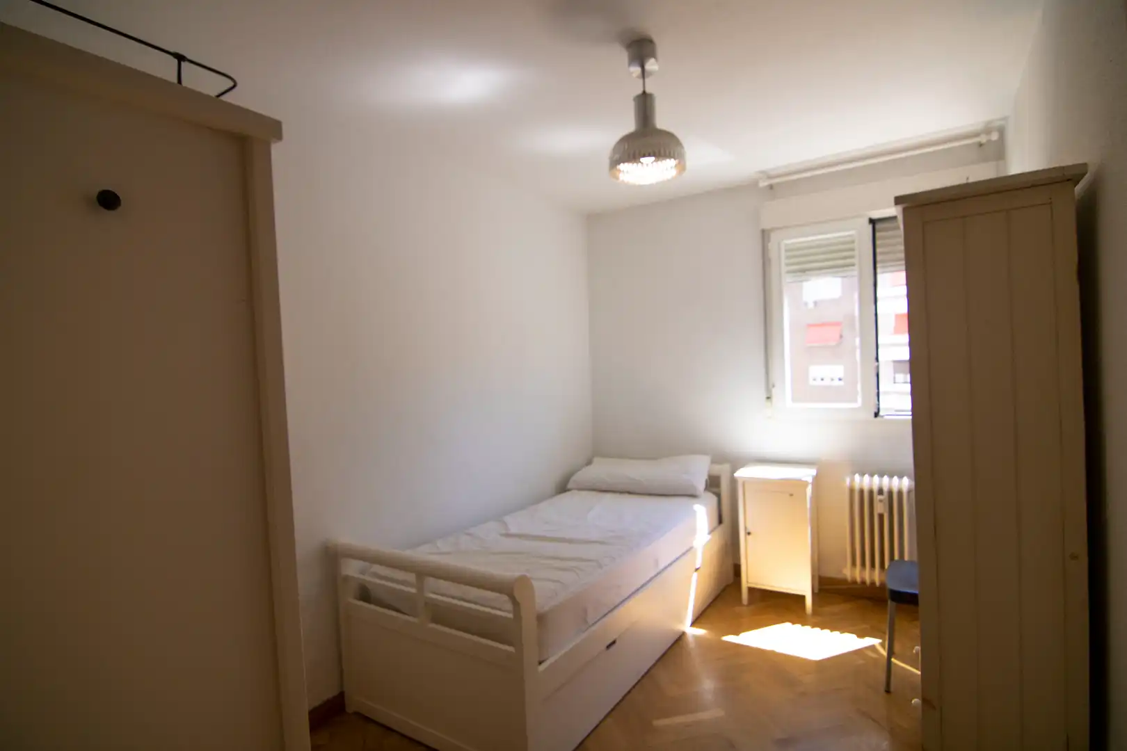 Schlafzimmer von Wohnung zum Verkauf in Madrid mit Klimaanlage, Heizung und Terrasse