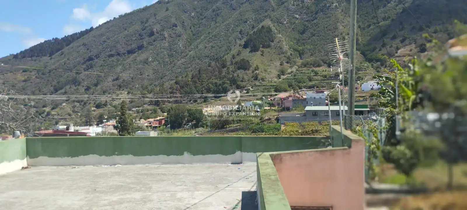 Vista exterior de Casa o xalet en venda en La Orotava amb Terrassa i Traster