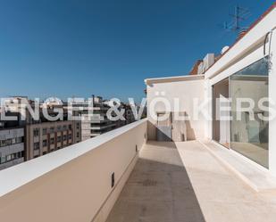 Terrassa de Àtic de lloguer en  Madrid Capital amb Aire condicionat, Calefacció i Terrassa