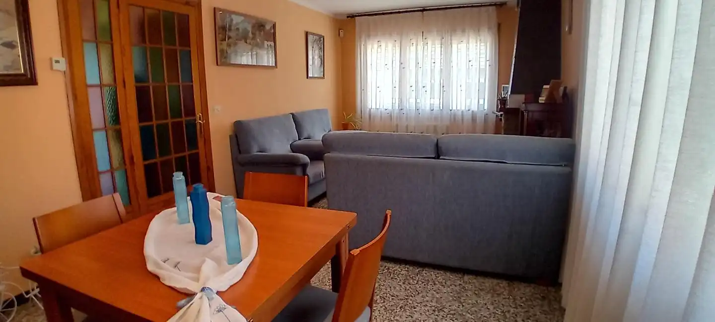 Sala d'estar de Casa o xalet en venda en Centelles amb Calefacció i Jardí privat