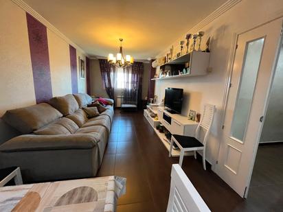 Living room of Flat for sale in Tomelloso  with Air Conditioner, Heating and Terrace