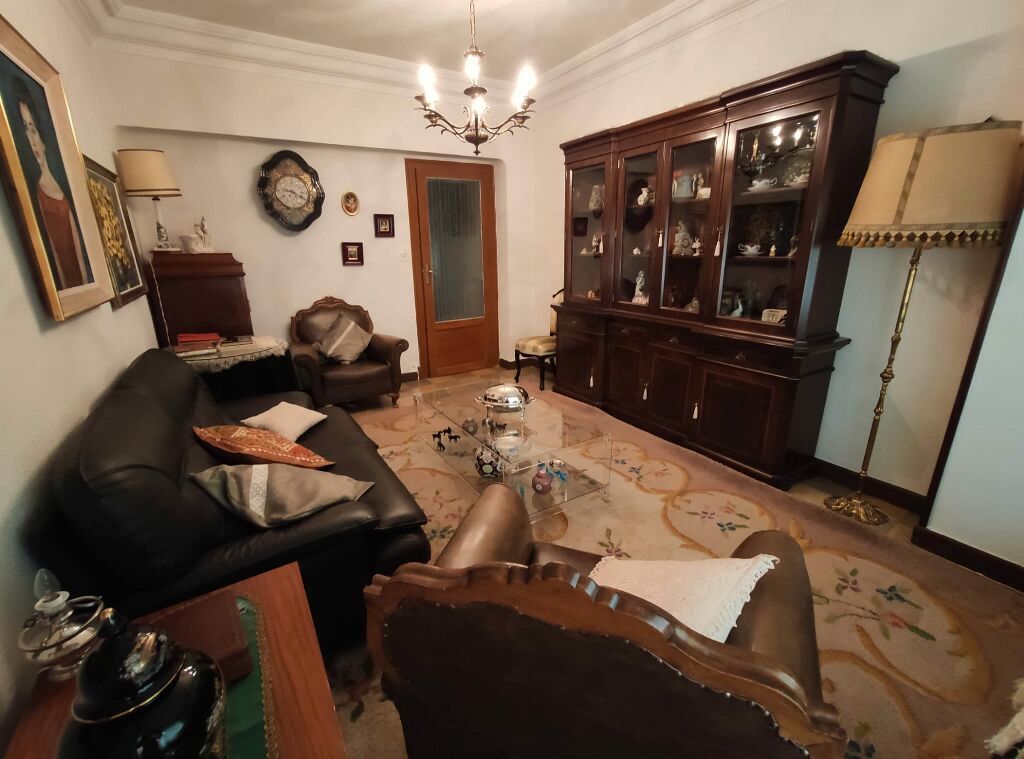Sala d'estar de Pis en venda en  Logroño amb Terrassa, Moblat i Balcó