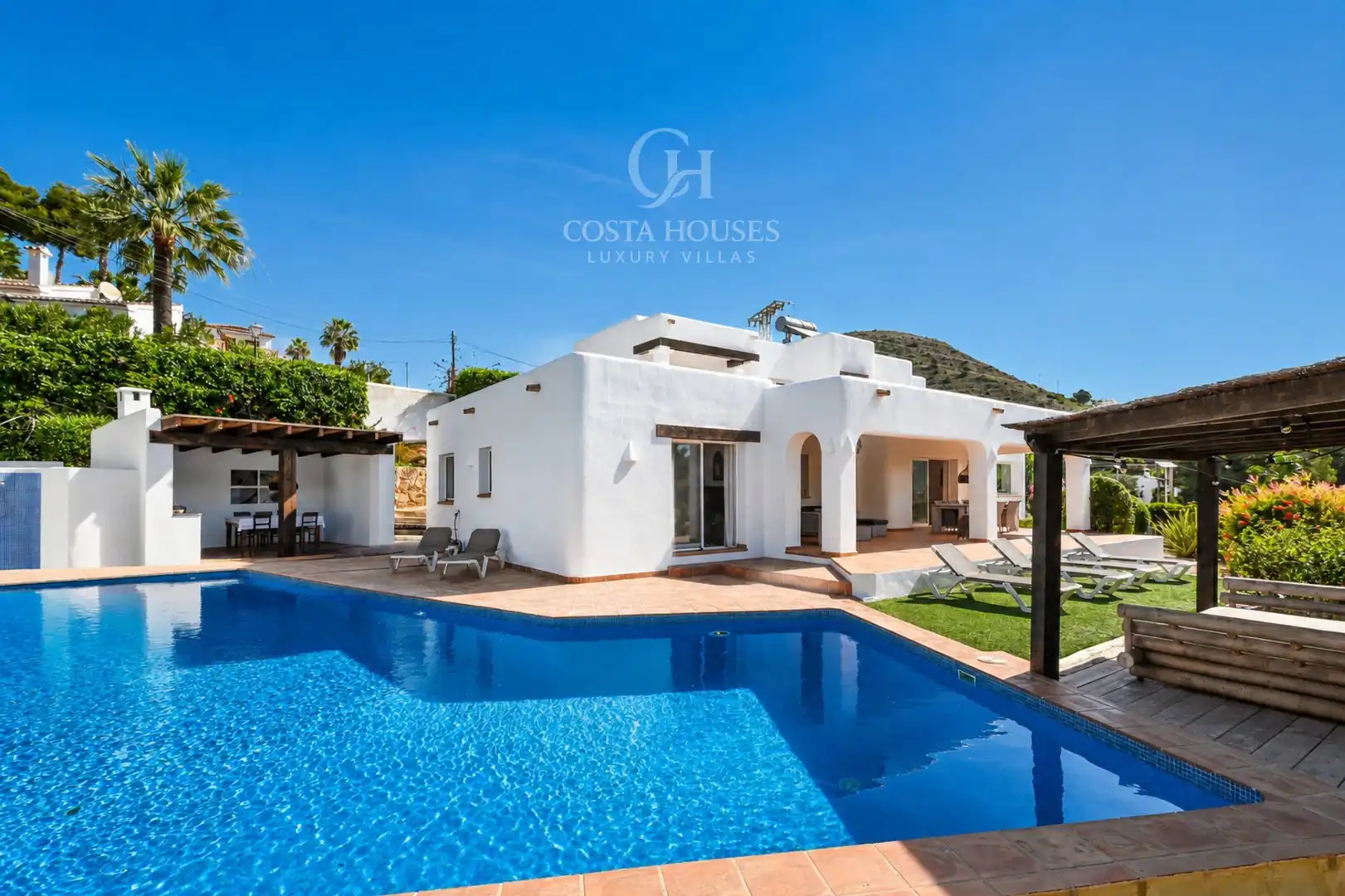Villa con piscina in vendita a Paichi, imagen 3