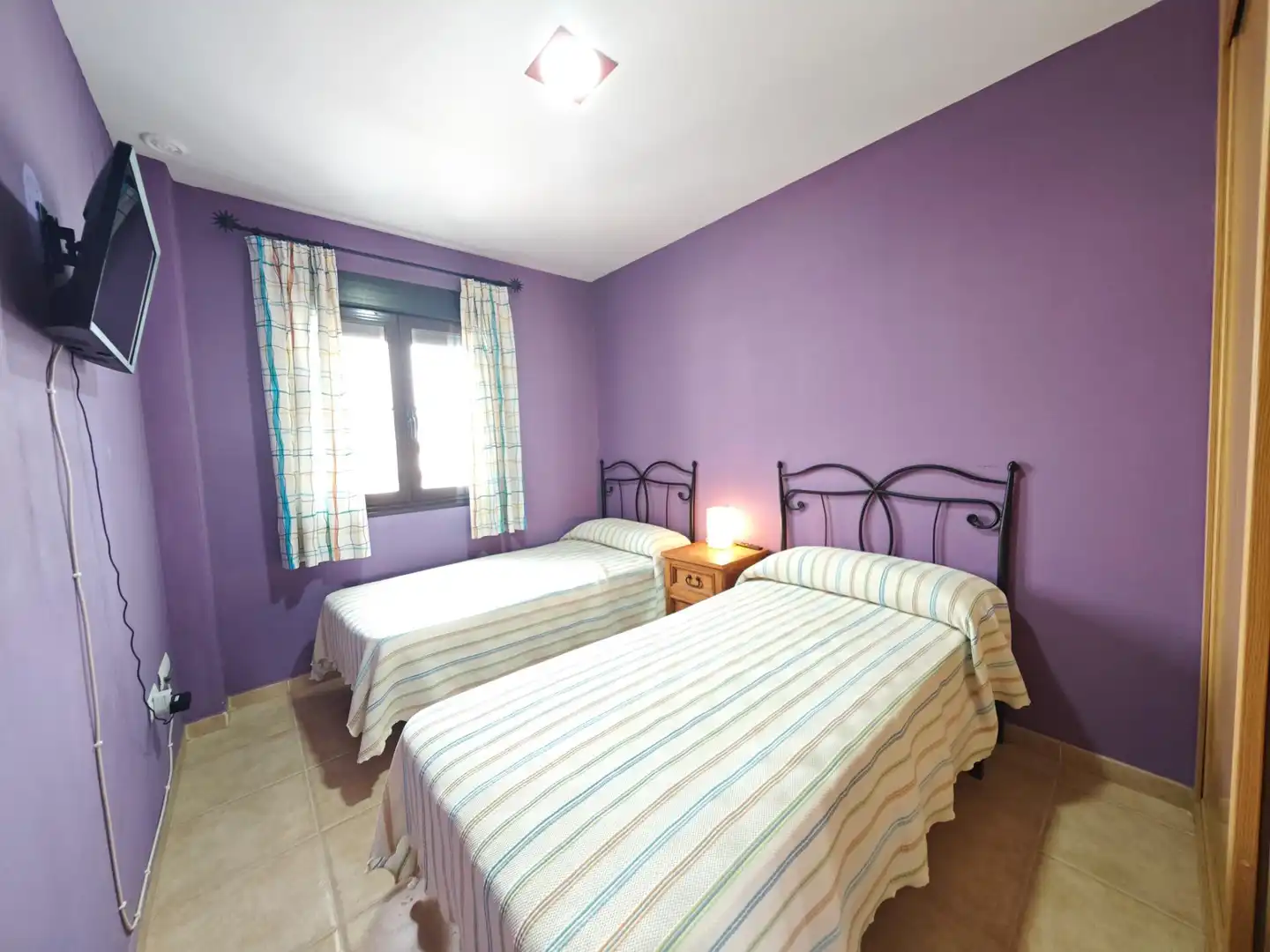 Habitación de Apartamento en venta en Chiclana de la Frontera con Jardín privado, Terraza y Amueblado