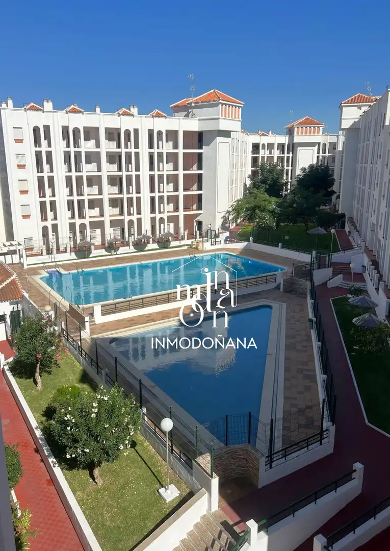 Flat with pool for sale in Matalascañas, imagen 2