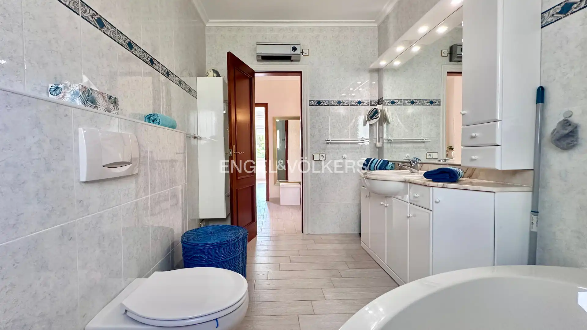 Baño de Casa o chalet en venta en Mont-roig del Camp con Aire acondicionado, Calefacción y Jardín privado