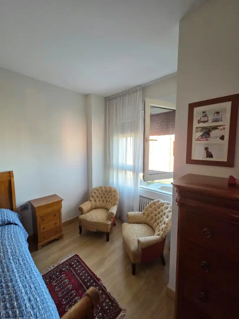 Piso con ascensor en alquiler en Avenida Fernando Calzadilla 15d, imagen 25