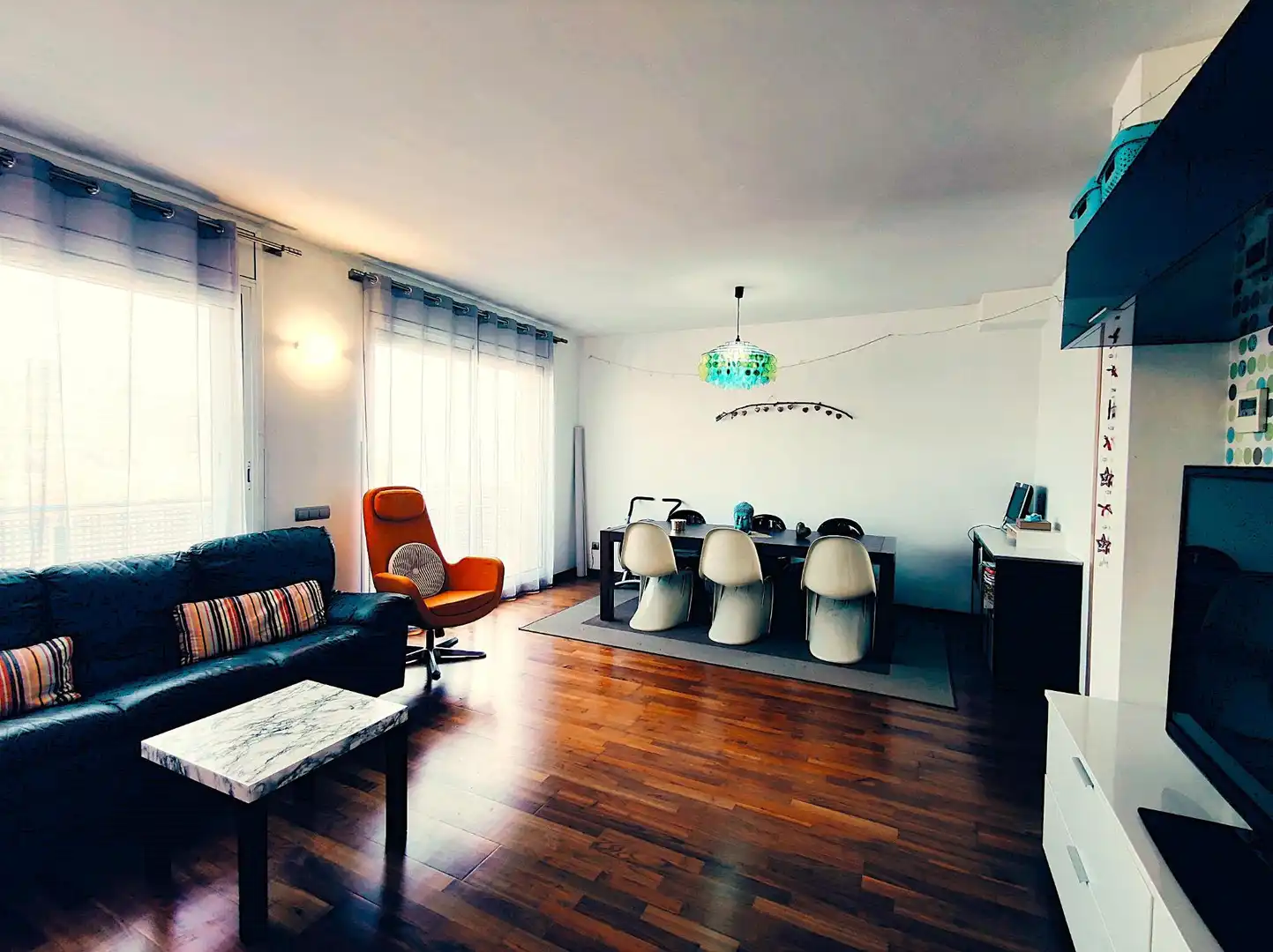 Sala de estar de Casa o chalet en venta en Barcelona con Aire acondicionado, Parquet y Terraza