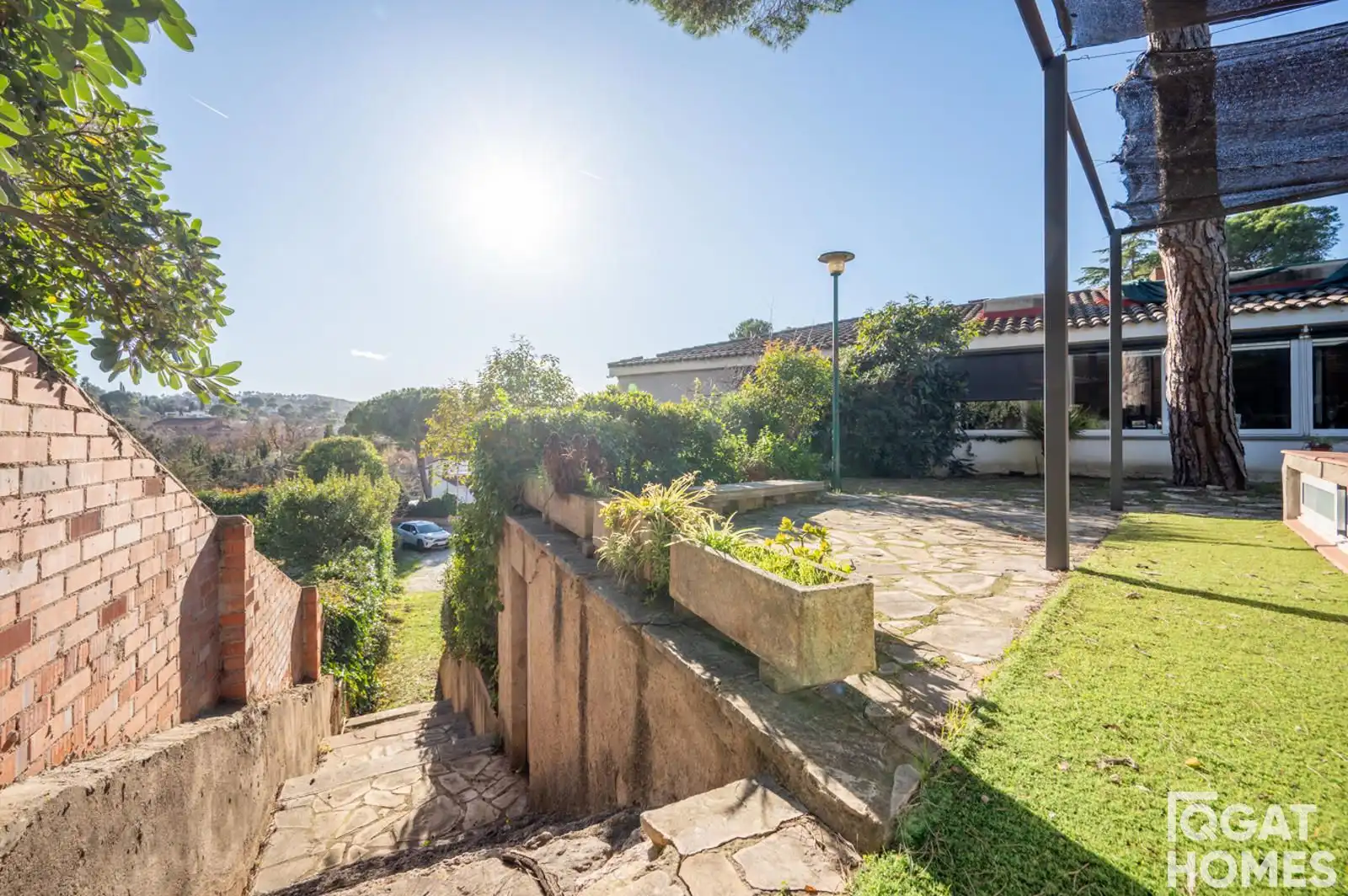 Garden of Houses for sale in Sant Cugat del Vallès  with Air Conditioner, Heating and Alarm