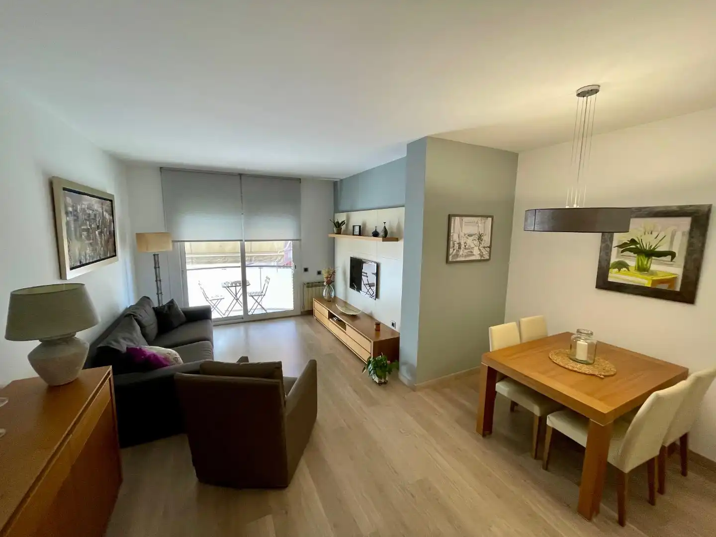 Flat for sale in Plaça de la Vila 0