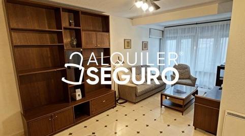 Foto 2 de Pis de lloguer a De Illescas, Aluche,  Madrid Capital