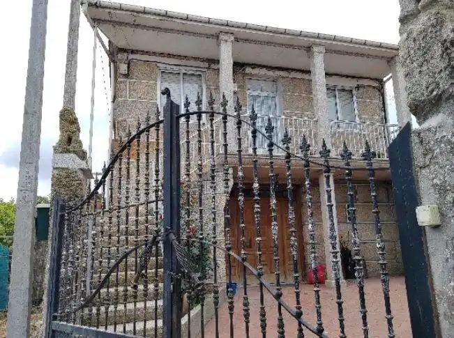 Exterior view of Houses for sale in Os Blancos 