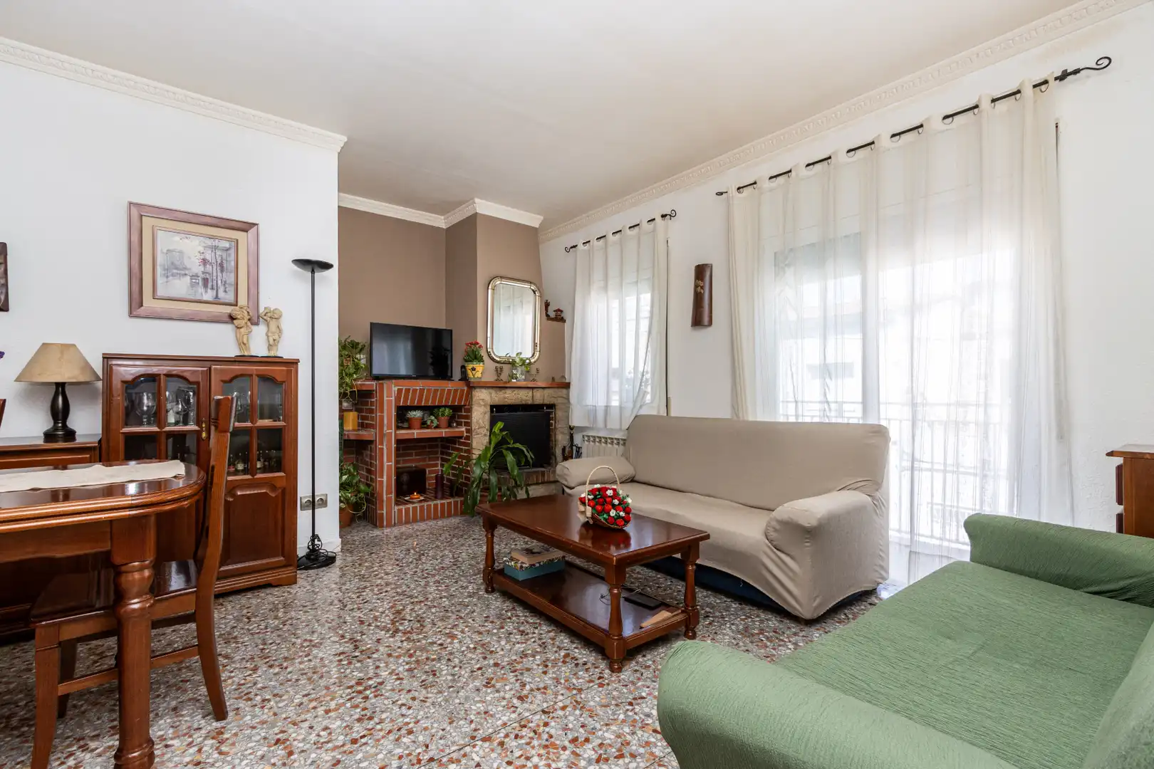 Casa adosada en venta en Carrer de l'Empordà, Ca n'Oriac
