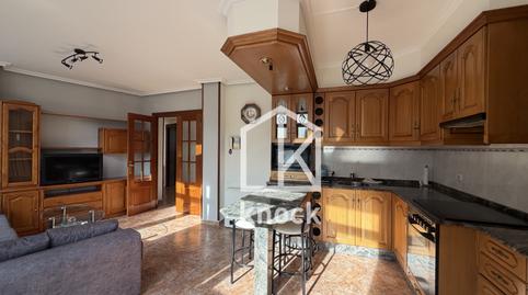 Foto 4 de Piso en venta en Sama - Pz Aguado, Sama, Langreo