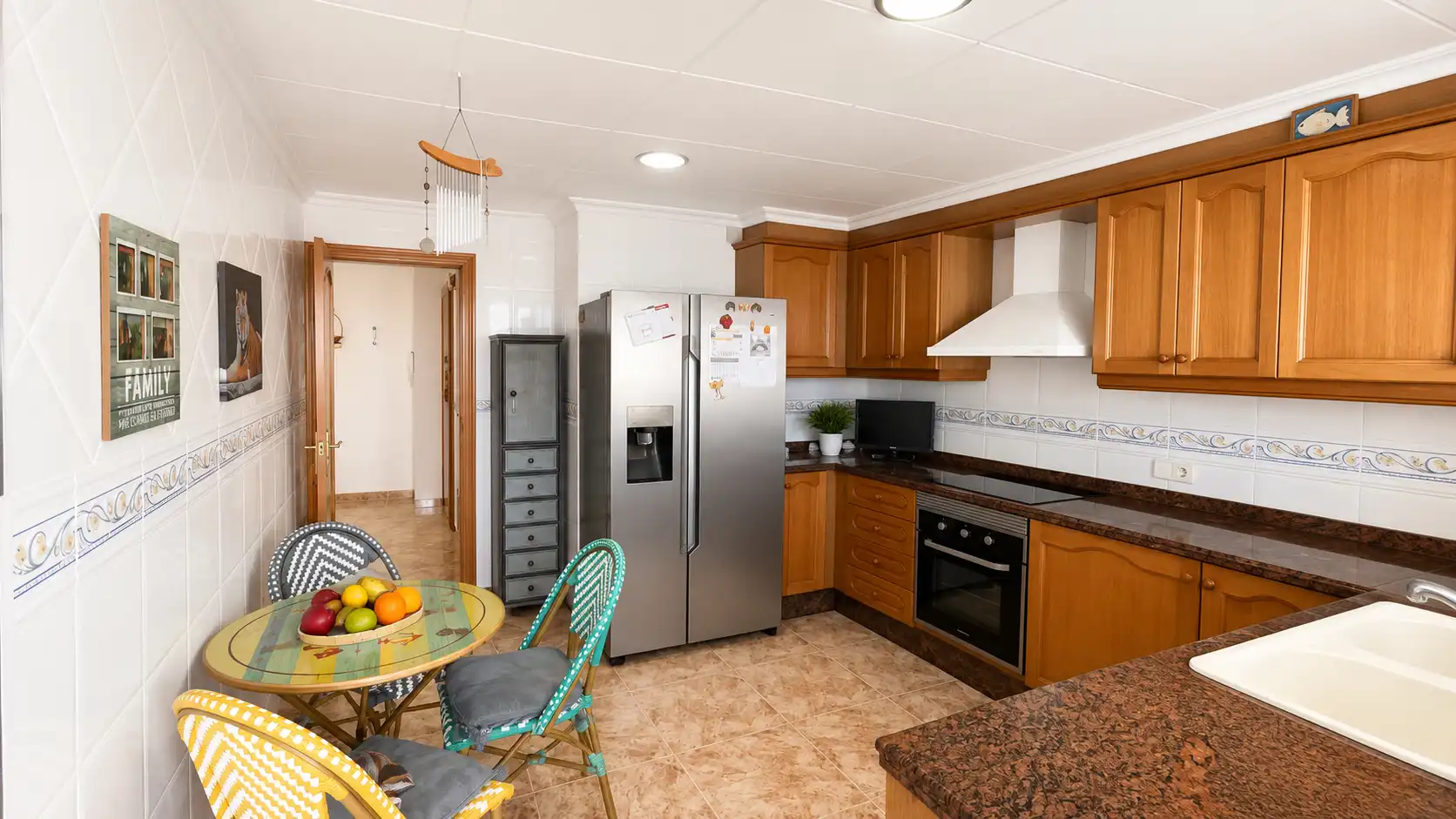 Cocina de Piso en venta en Valencia con Trastero, Horno y Balcón