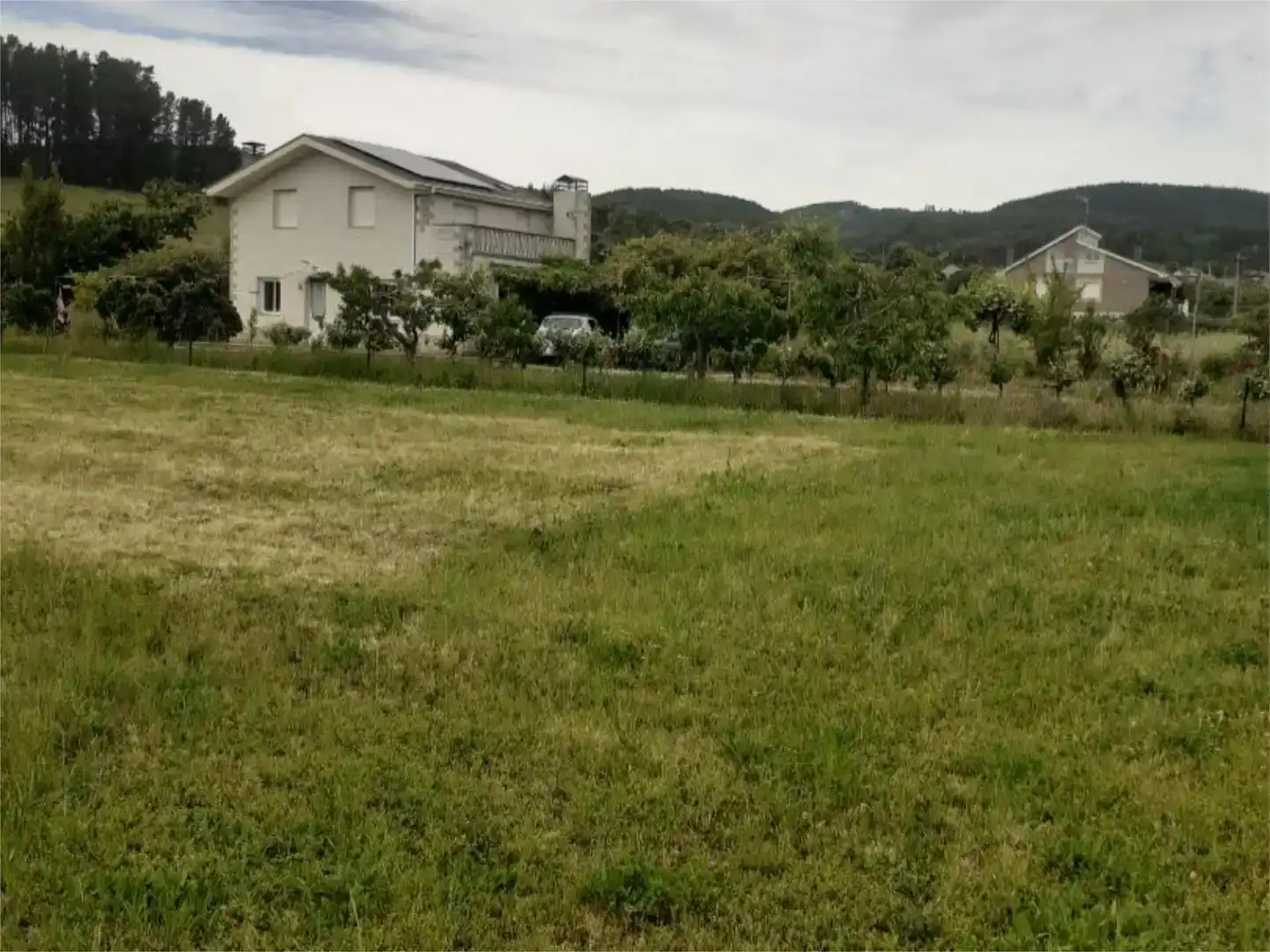 Casa o chalet en venta en Arganza con Jardín privado, Trastero y Piscina