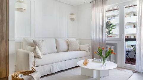 Foto 3 de Apartamento de alquiler en Auditorio - Seminario - Parque de Invierno, Oviedo