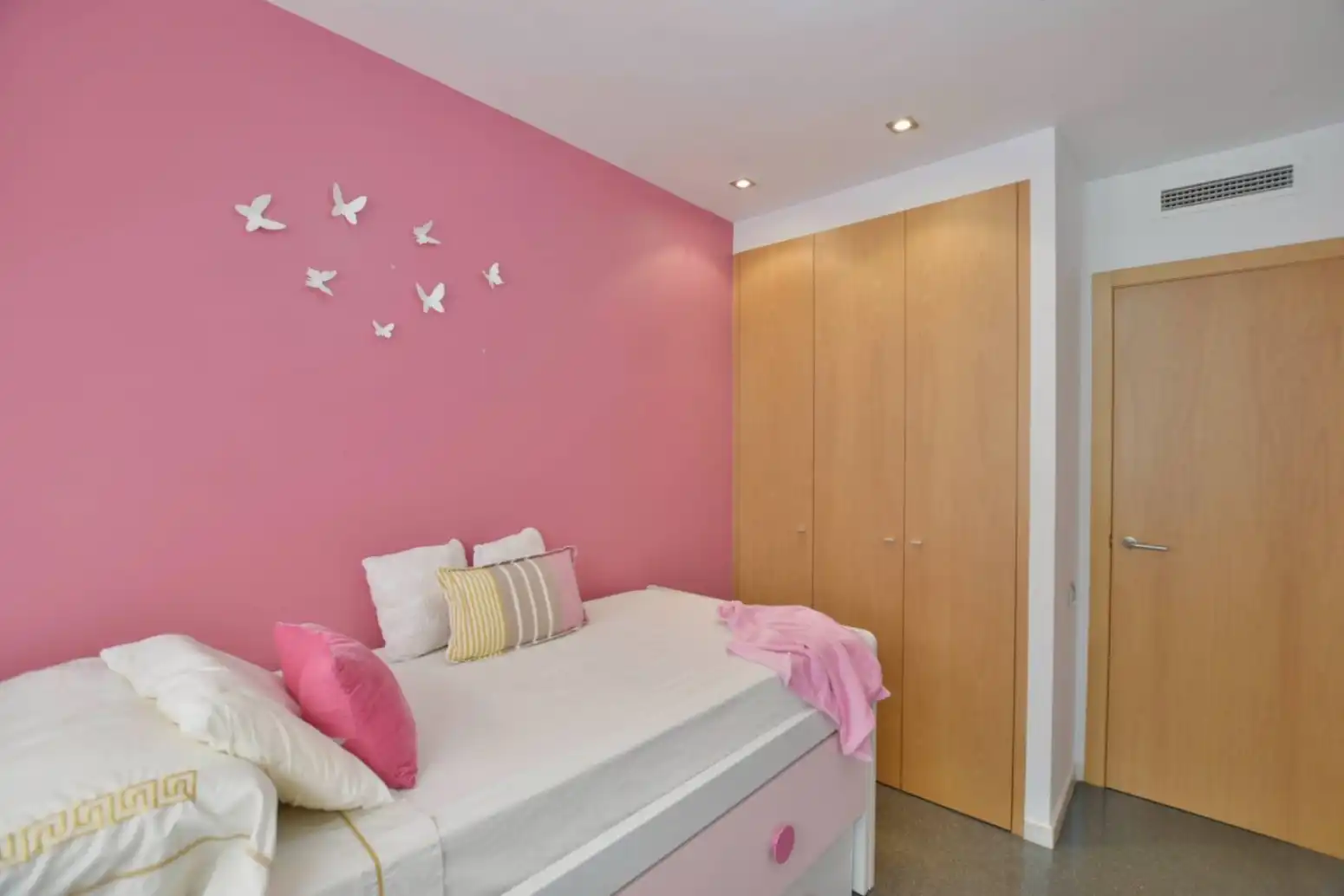 Habitación de Piso en venta en Rafelbuñol / Rafelbunyol con Trastero y Amueblado