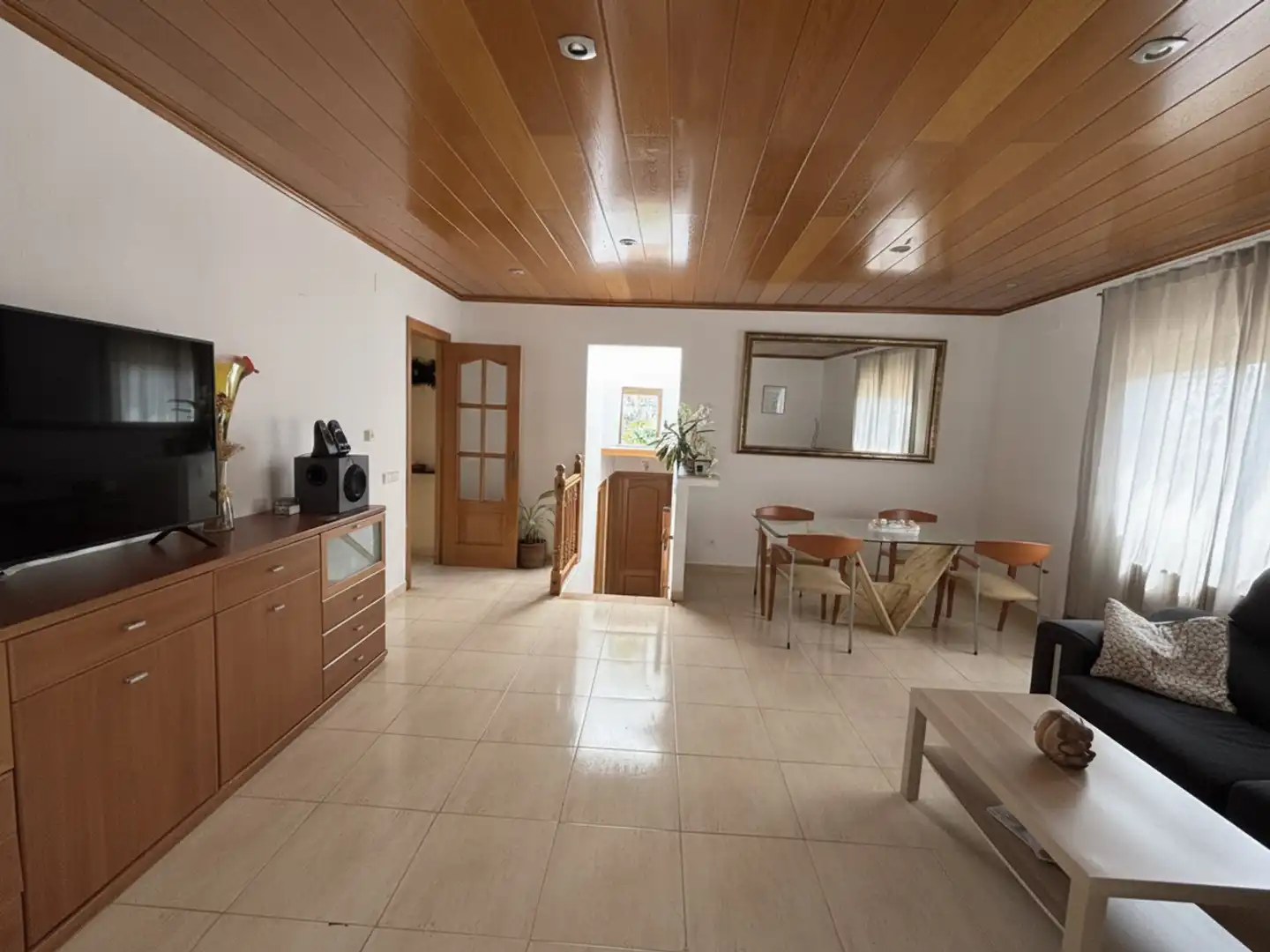 Sala d'estar de Casa o xalet en venda en Bigues i Riells del Fai amb Aire condicionat, Calefacció i Jardí privat