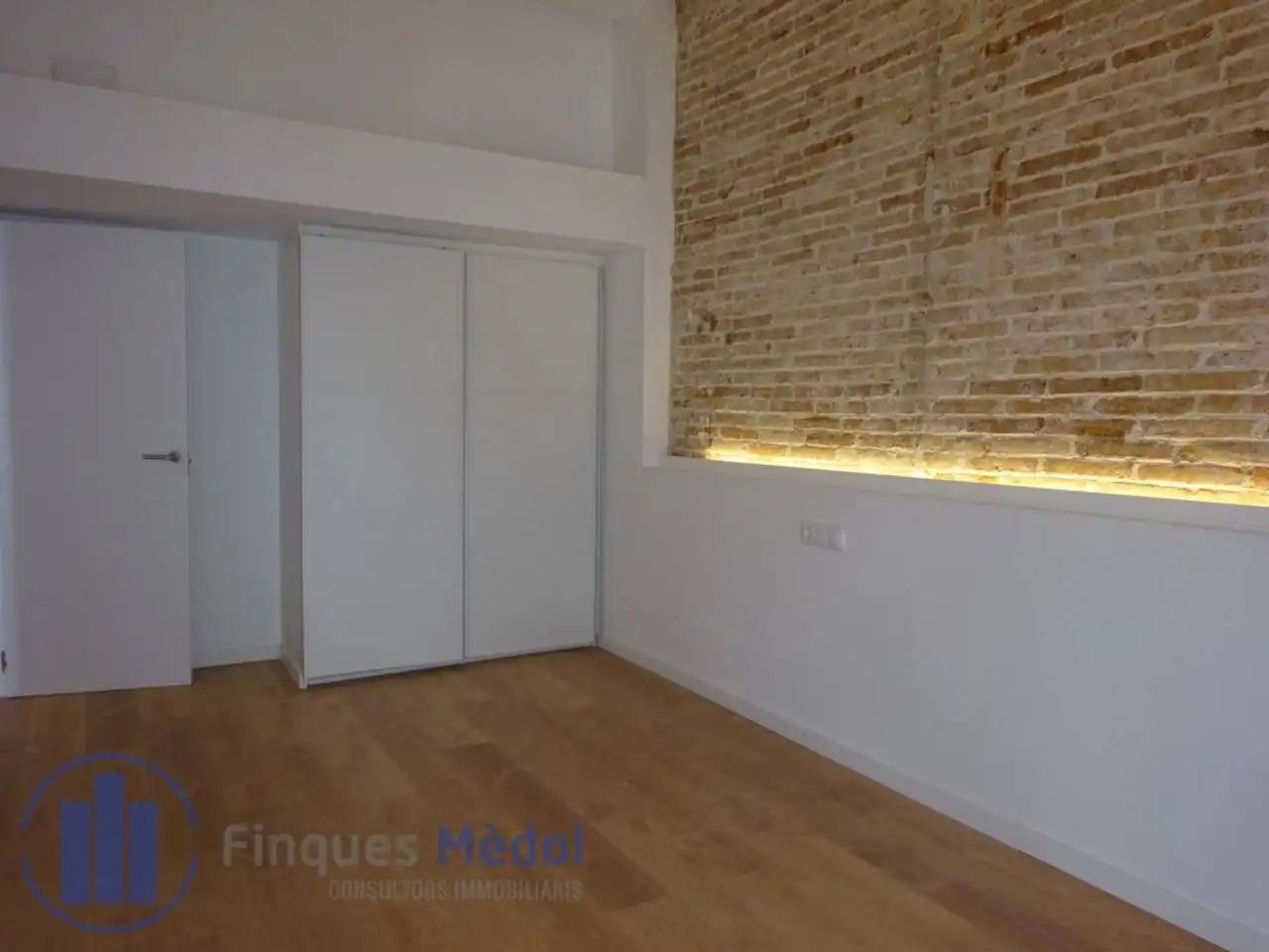 Ático de alquiler en Tarragona con Aire acondicionado, Calefacción y Parquet