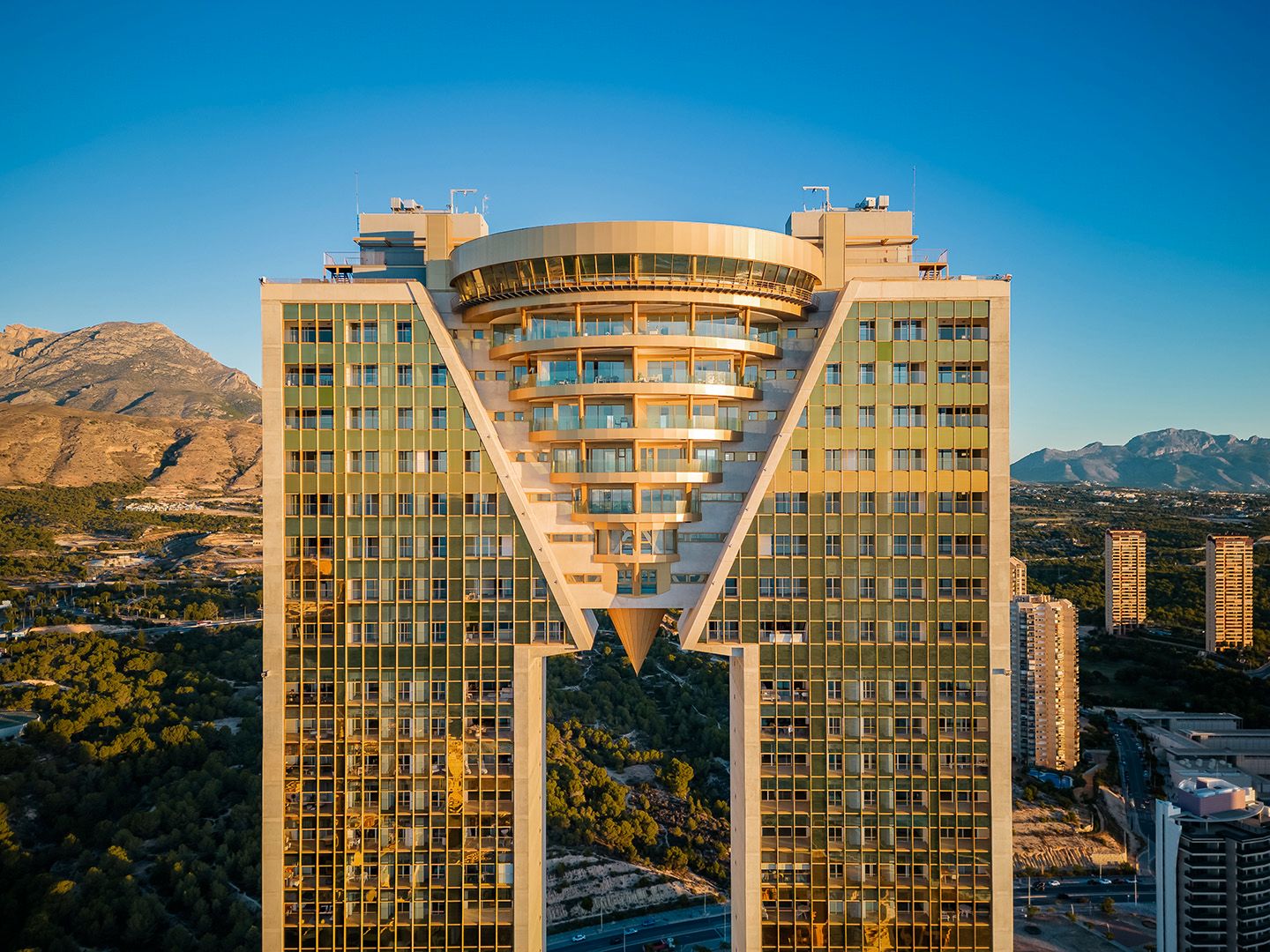Vista exterior de Piso en venta en Benidorm con Aire acondicionado, Terraza y Trastero