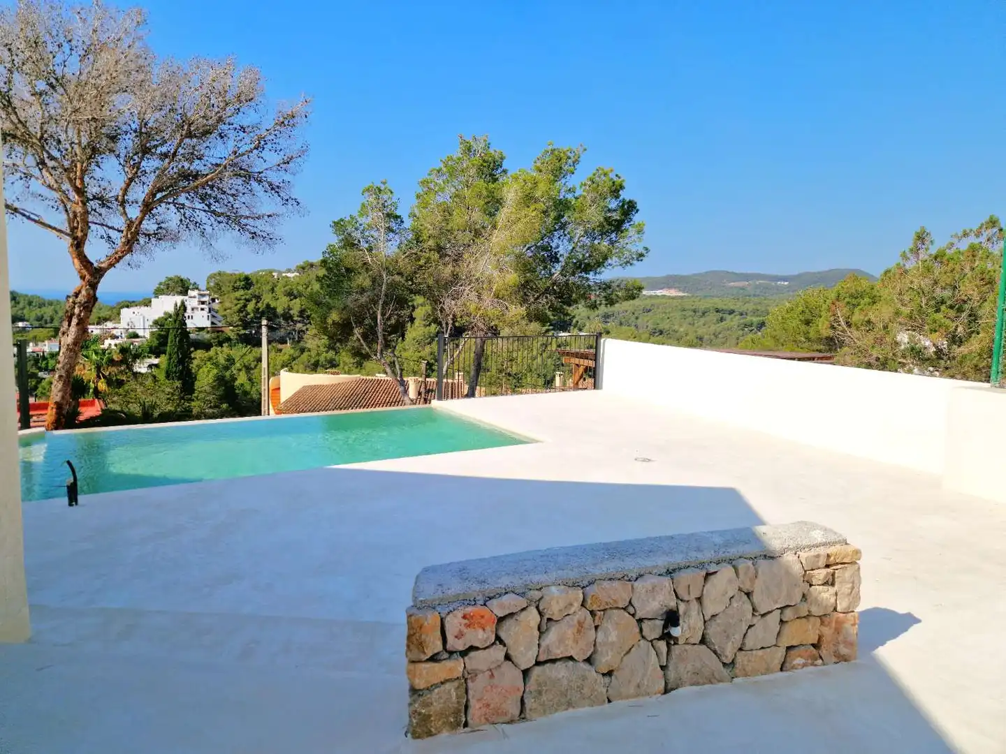 Vista exterior de Casa o chalet en venta en Santa Eulària des Riu con Aire acondicionado, Calefacción y Piscina