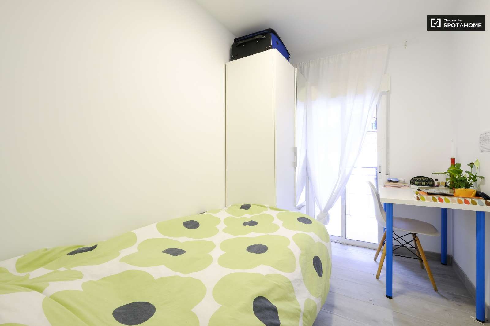Flat to share in Puerta del Ángel