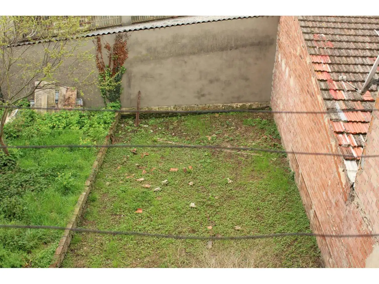 Garden of Houses for sale in Olot