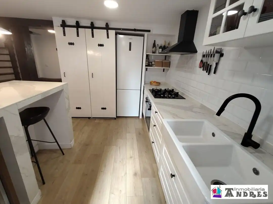 Cocina de Dúplex en venta en Bermeo con Calefacción, Jardín privado y Parquet